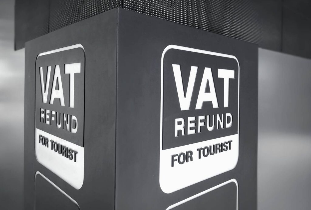 Ultimate 2025 Guide to VAT Refunds in the UAE: How Tourists, Businesses, and Special Entities Can Claim Their Refunds